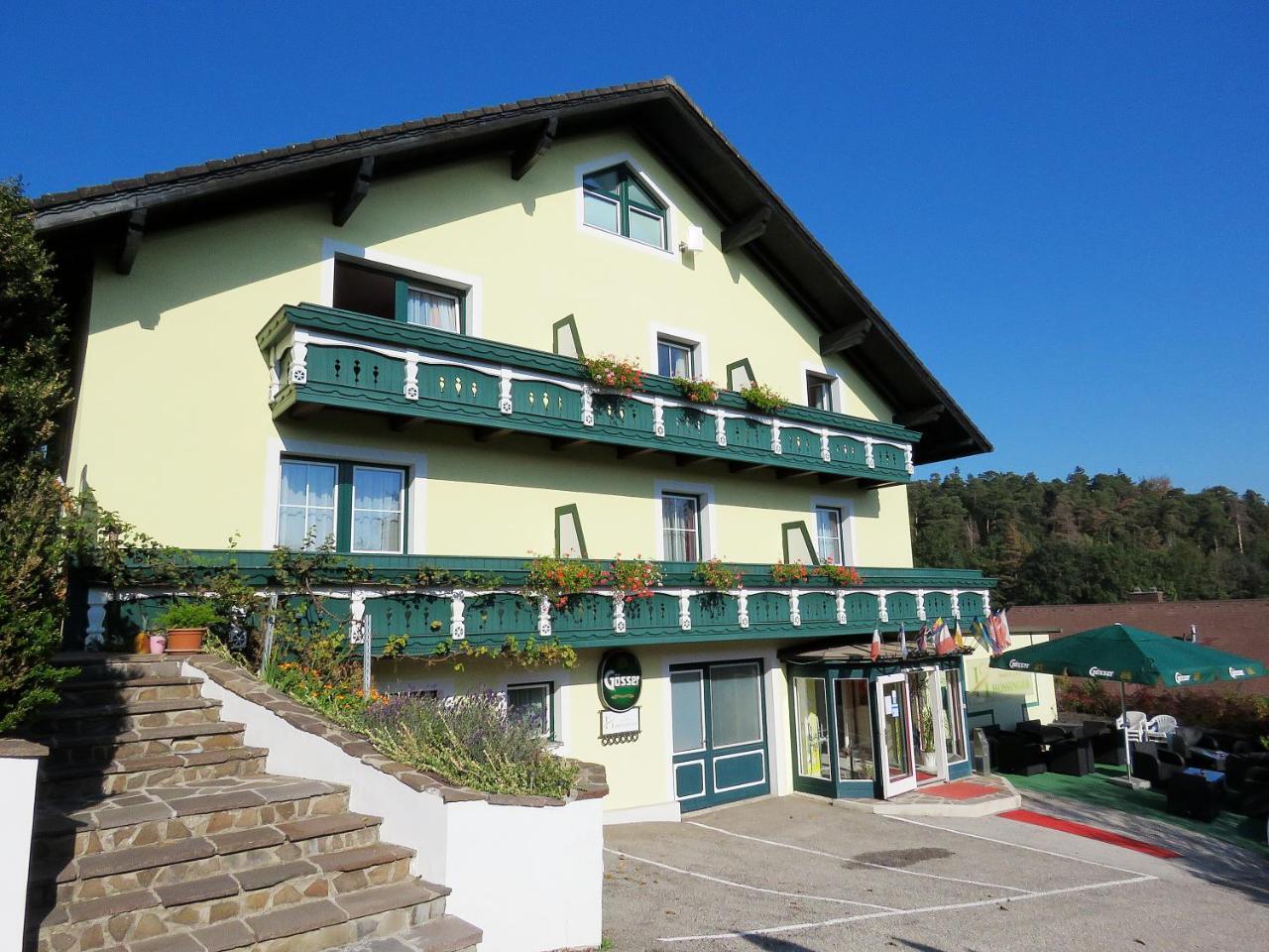 Hotel Residenz Hoessinger Karlstetten Exterior photo